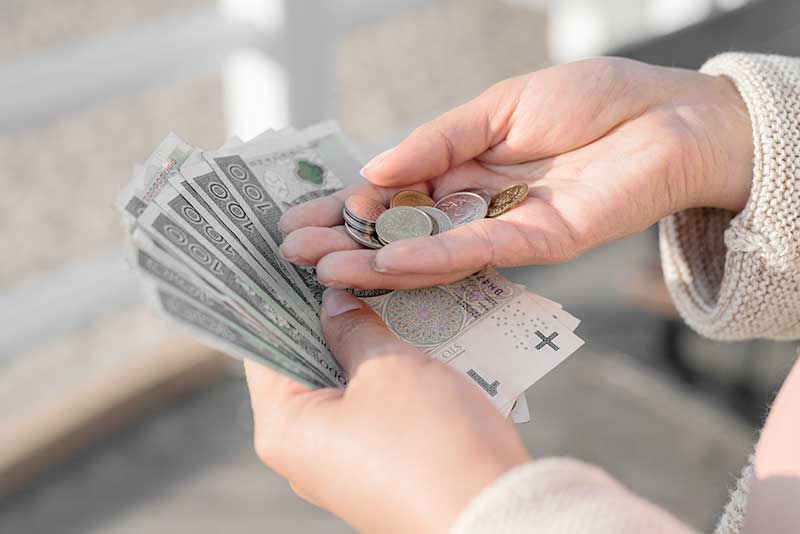 cultura dinero incentivos extranos